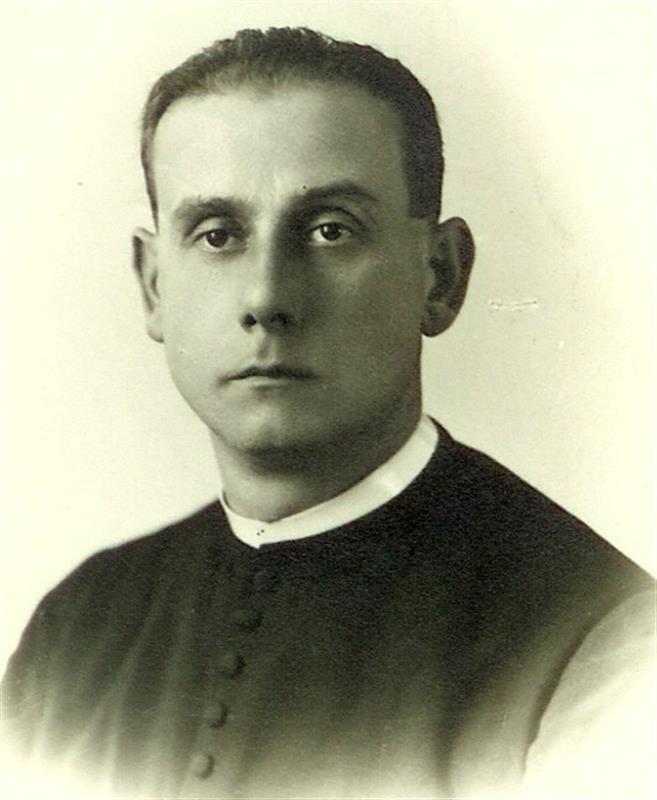 1937, seminarista