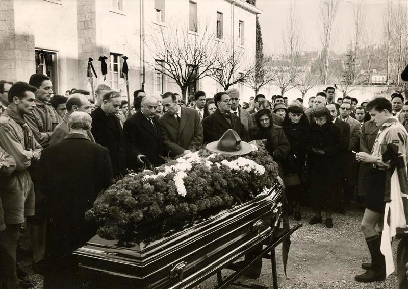 1957, al funerale di Kelly